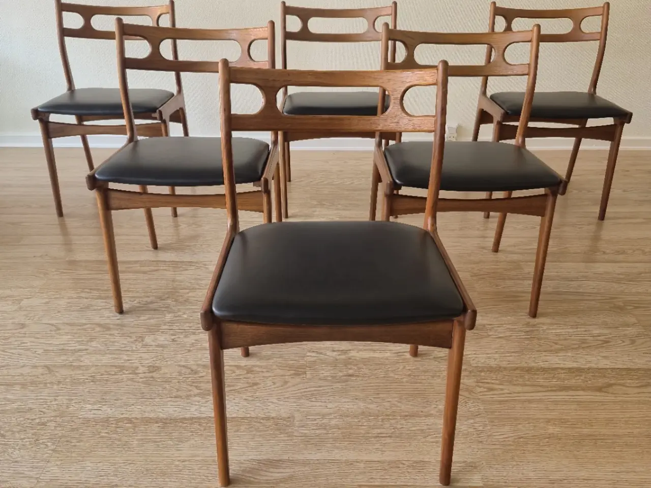 Billede 7 - 6 stk nyrenoverede Johannes Andersen teak stole
