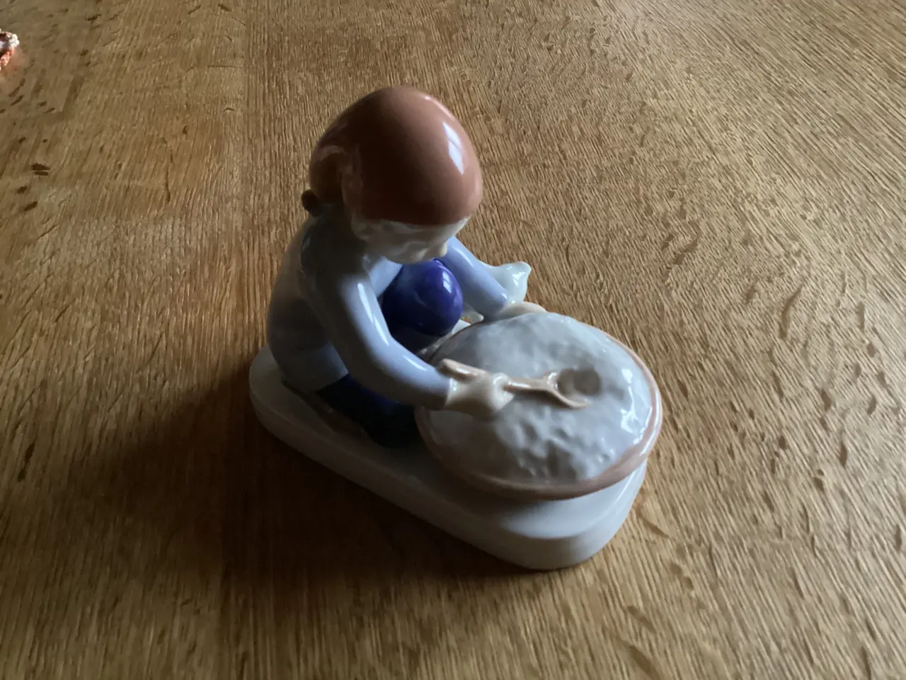 Billede 6 - BG Nisse m Grød Fad og kat