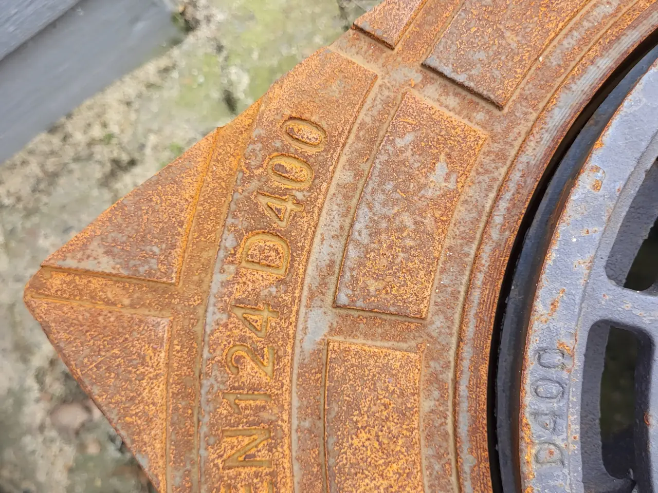 Billede 3 - Ny rørbrøndkarm med rist 315 mm