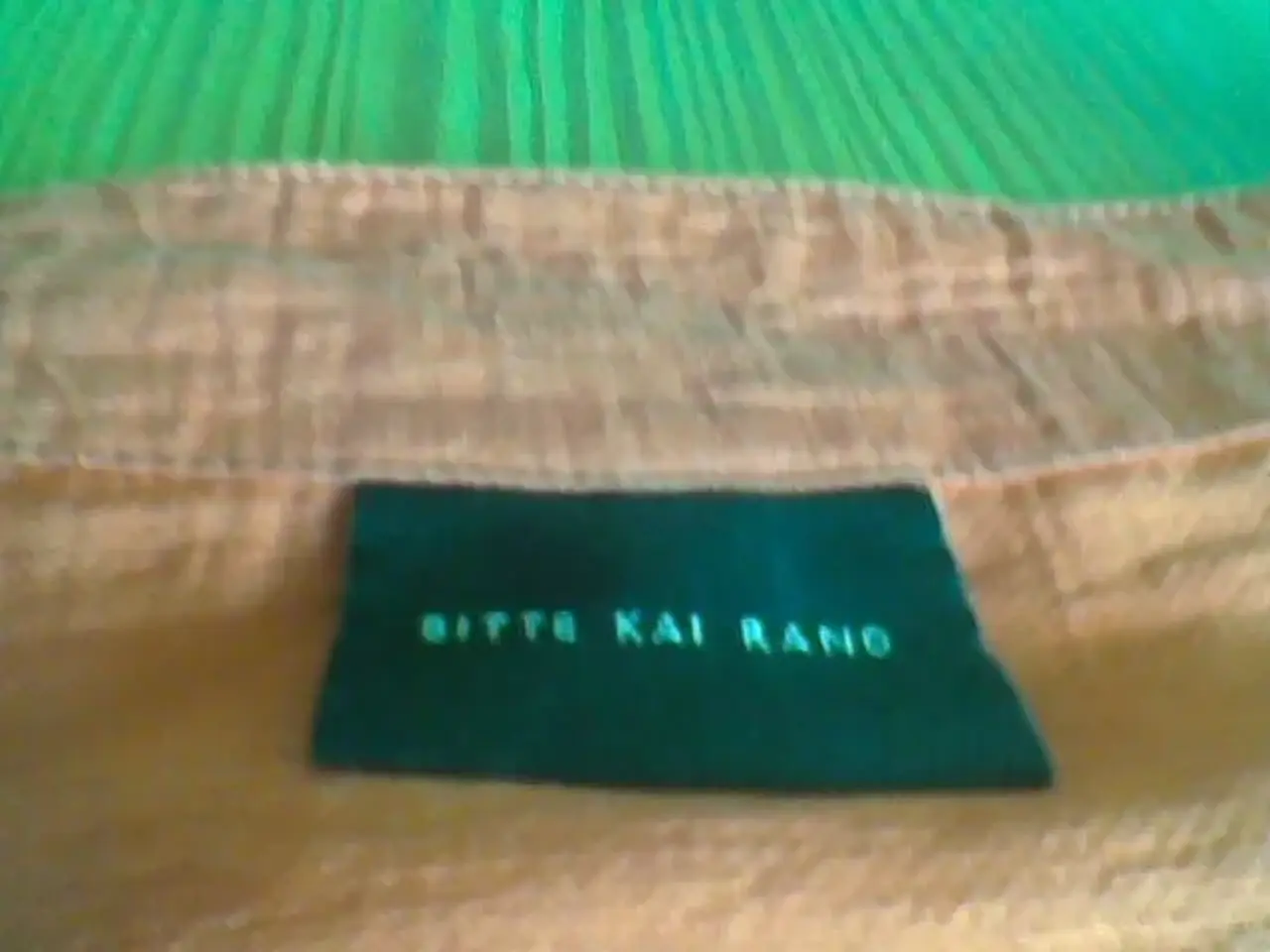 Billede 3 - Bluse/lille jakke