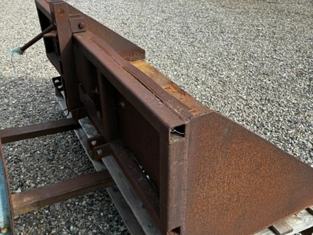 Billede 2 - Bagskovl 180 cm
