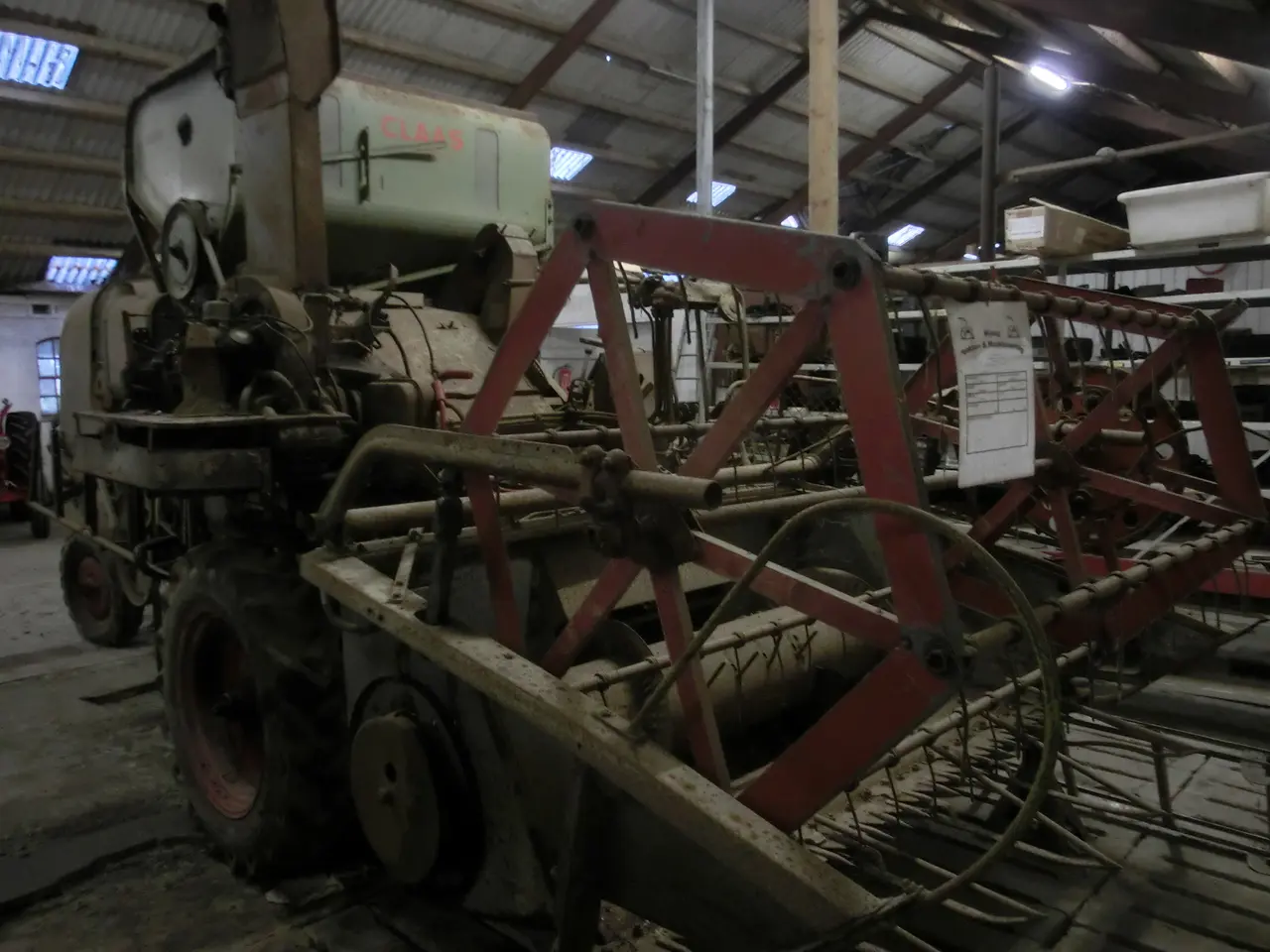 Billede 2 - CLAAS COLUMBUS Mejetærsker