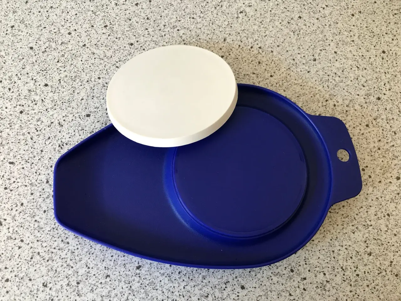 Billede 2 - Tupperware løgbræt