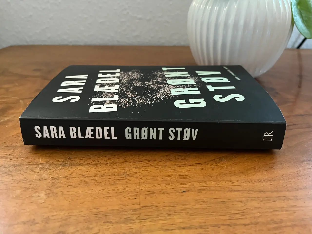 Billede 3 - Bog: Grønt støv