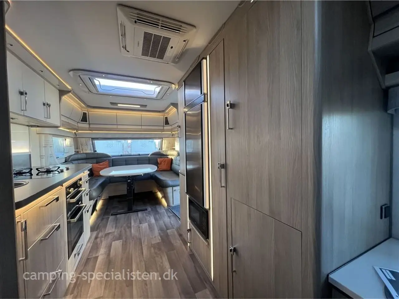 Billede 11 - 2022 - Kabe Imperial 600 XL KS Kabe Imperial 600 XL KS 2022 - Se den nu hos Camping-Specialisten.dk