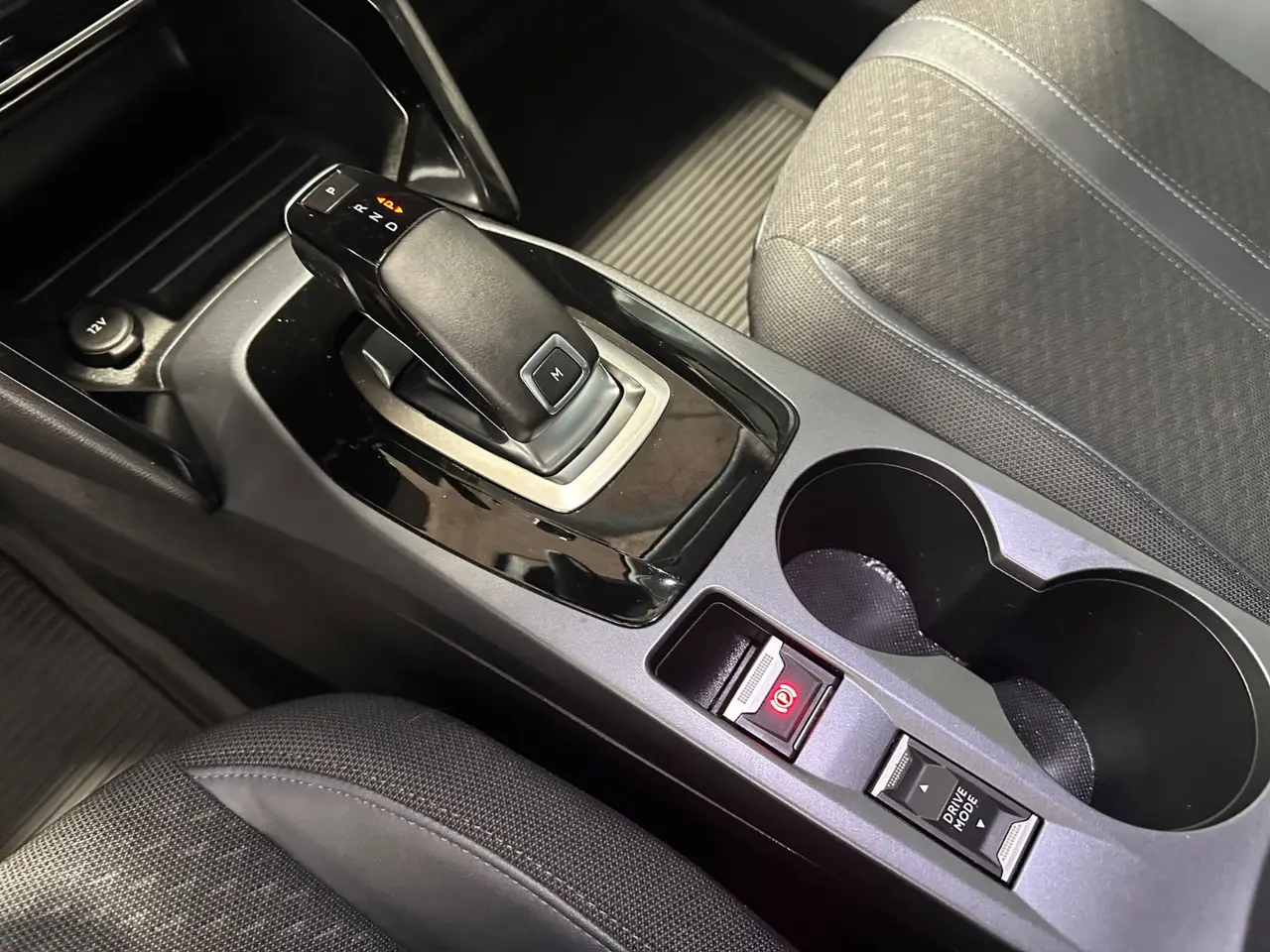 Billede 9 - Peugeot 2008 1,2 PureTech 130 Allure Pack EAT8 Van