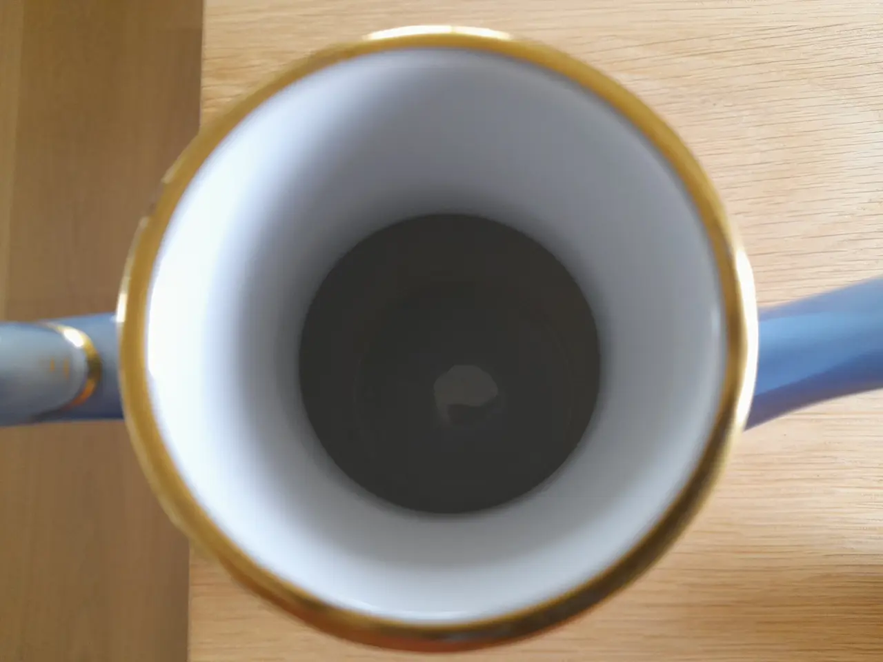 Billede 5 - Måge med guld kaffekande.
