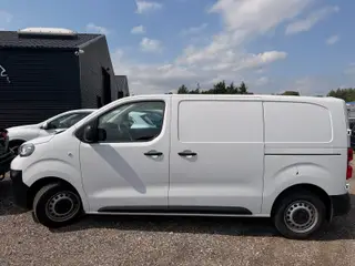 Peugeot Expert 2,0 BlueHDi 144 L2 Plus EAT8 Van