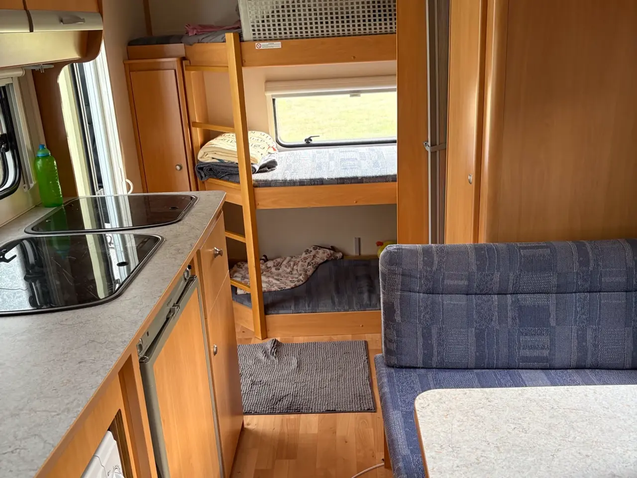 Billede 8 - Rigtig god campingvogn med køjer