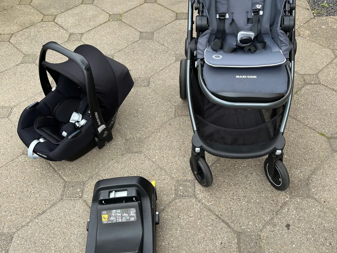 Billede 1 - Maxi Cosi autostol og klapvogn