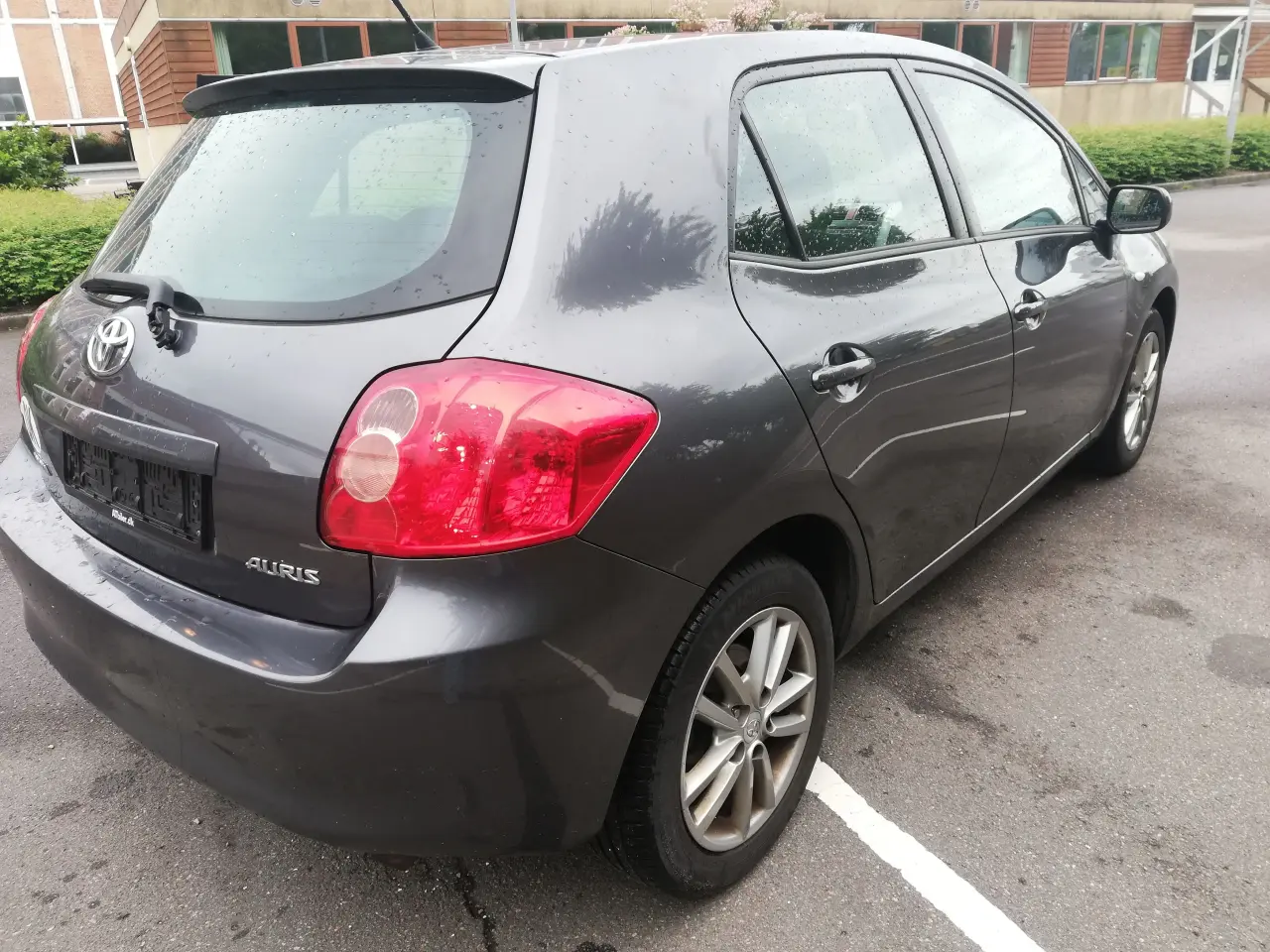 Billede 4 - TOYOTA AURIS 1,6 124hk 5-DØRS HB 146000km