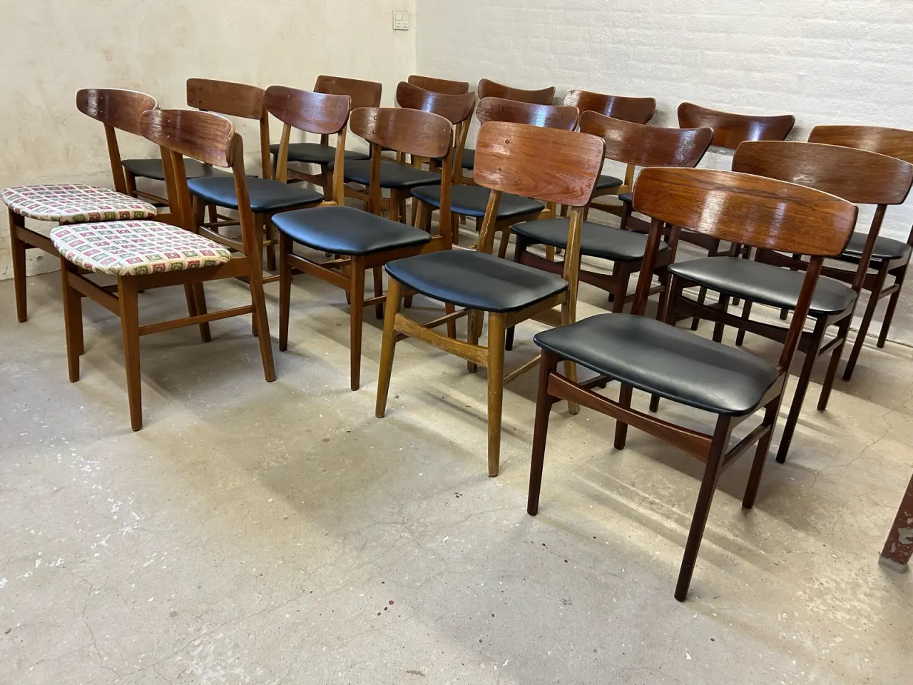 Billede 3 - đŠđ° STOR SAMLING DANSKE RETRO TEAKSTOLE â 1960âER