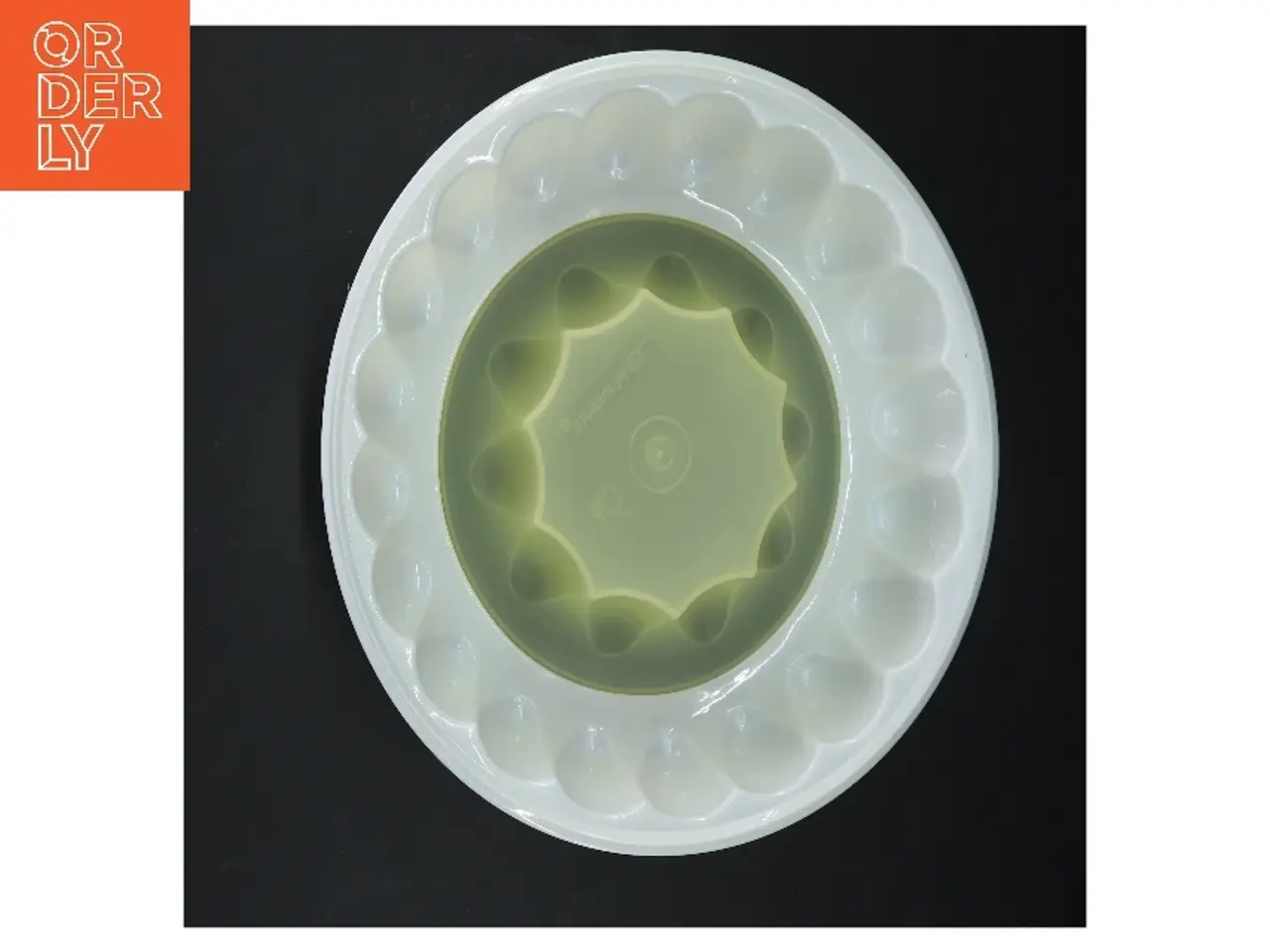 Billede 4 - Plastikskål med låg fra Tupperware (str. Ø 23 cm)