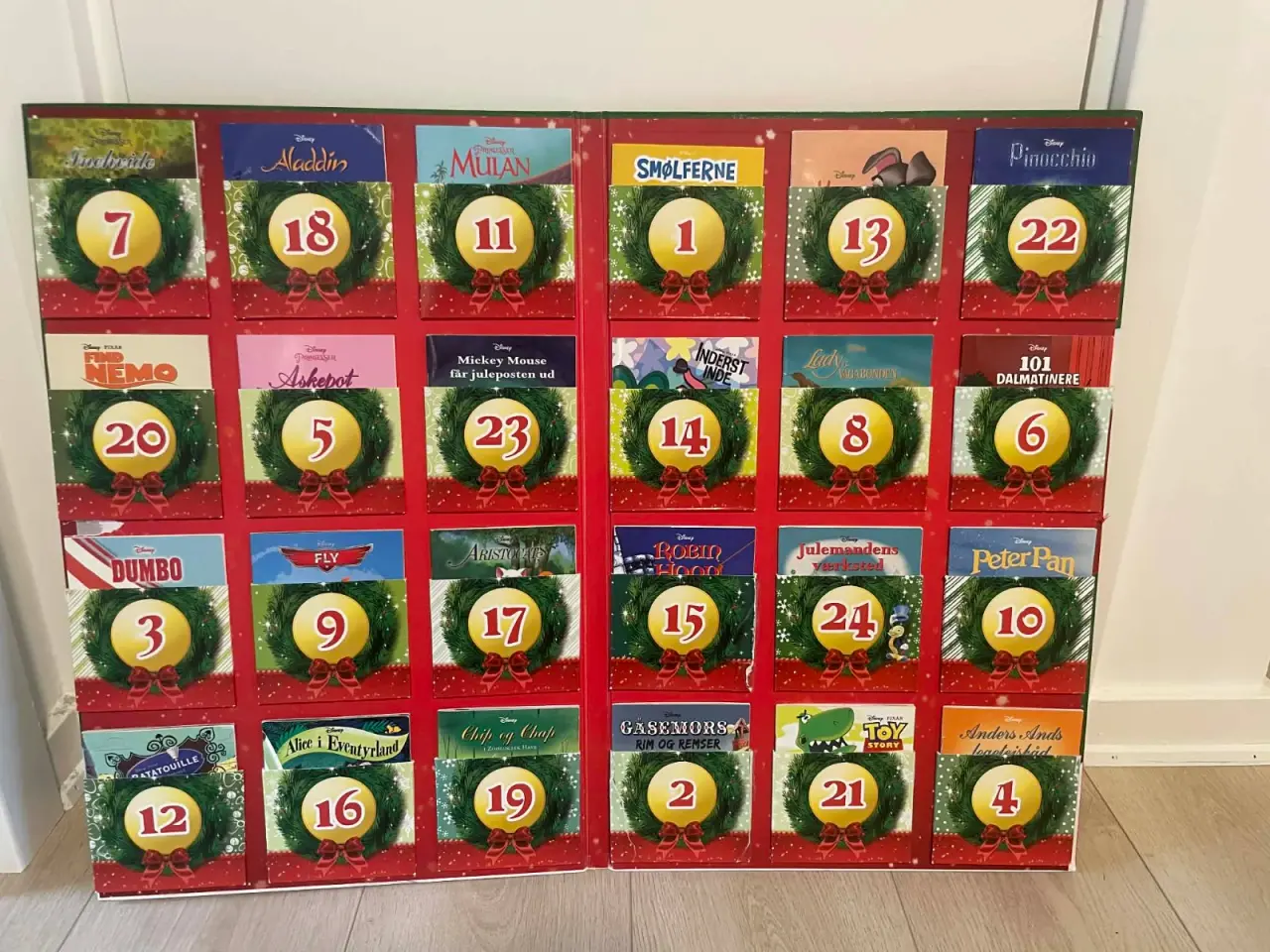 Billede 2 - Disney julekalender
