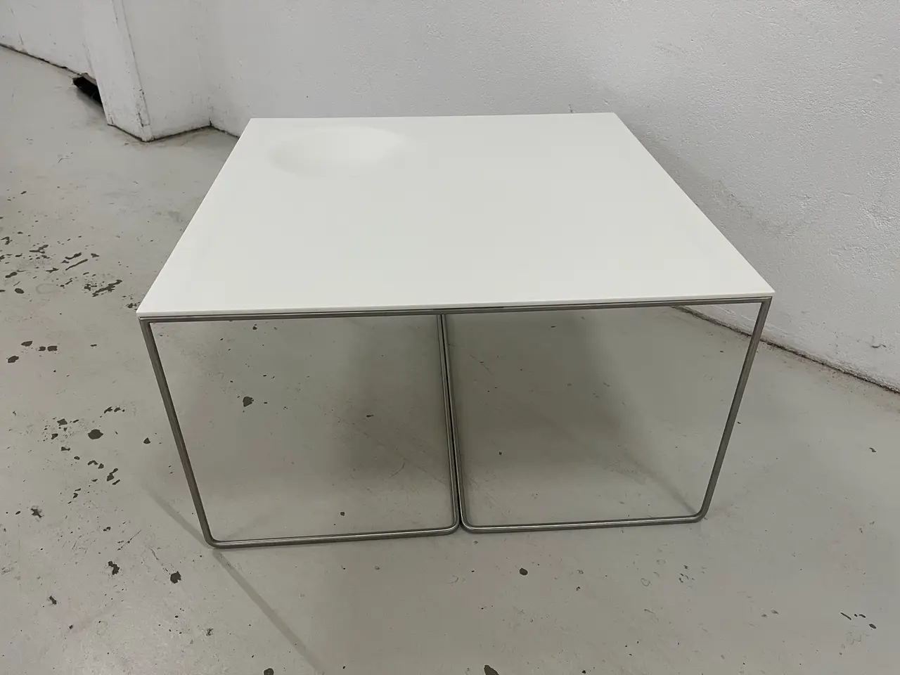 Billede 3 - Minimalistisk sofabord i moderne skandinavisk stil