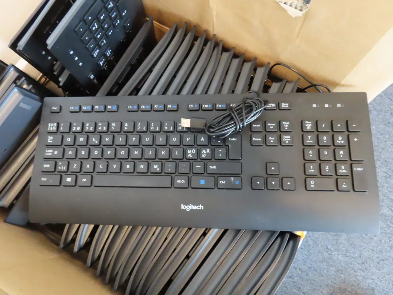 Billede 1 - 10 stk. Tastatur LOGITECH K280e