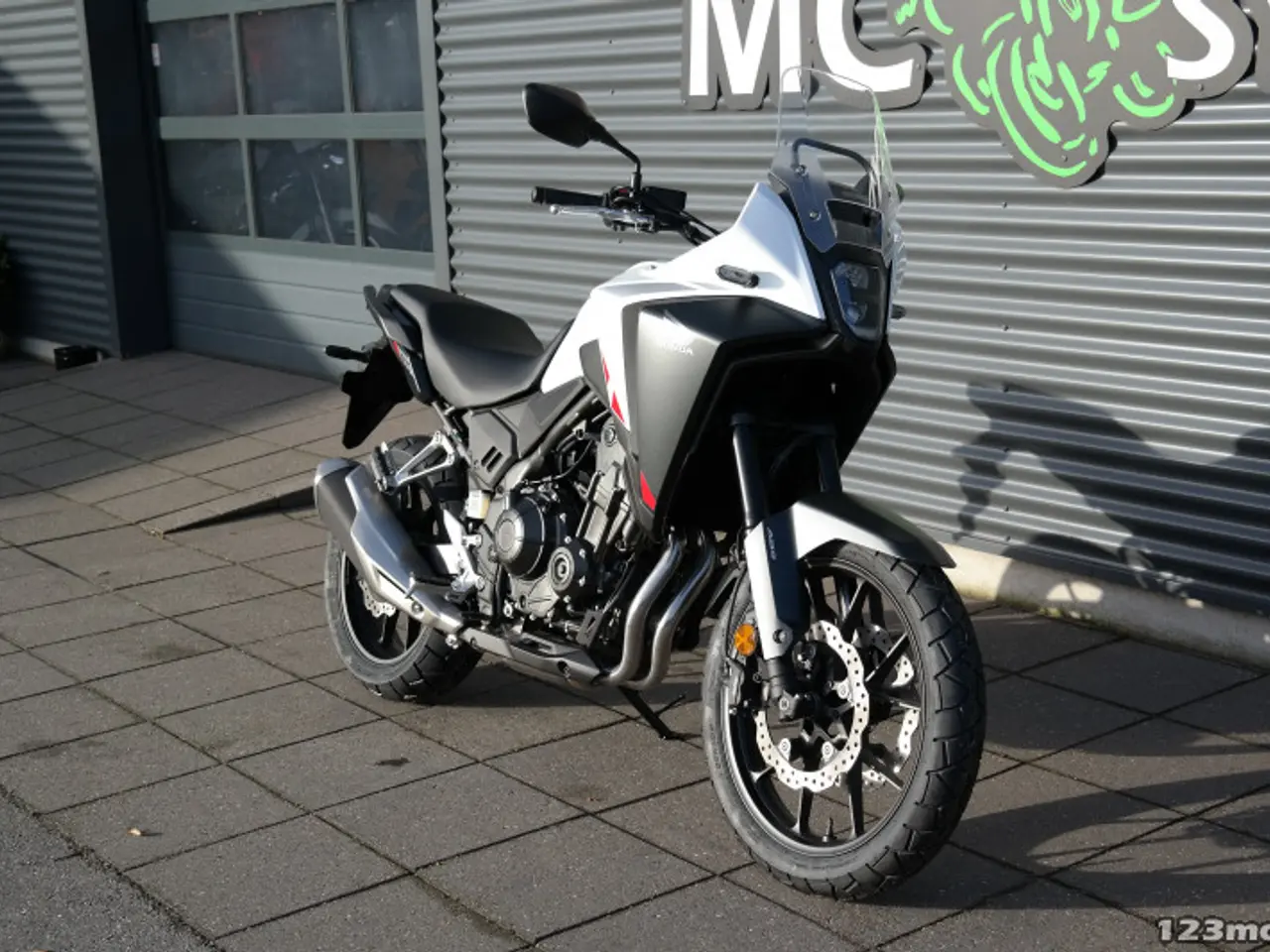 Billede 2 - Honda NX 500 MC-SYD BYTTER GERNE