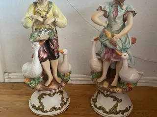 2 store Capodimonte figurer