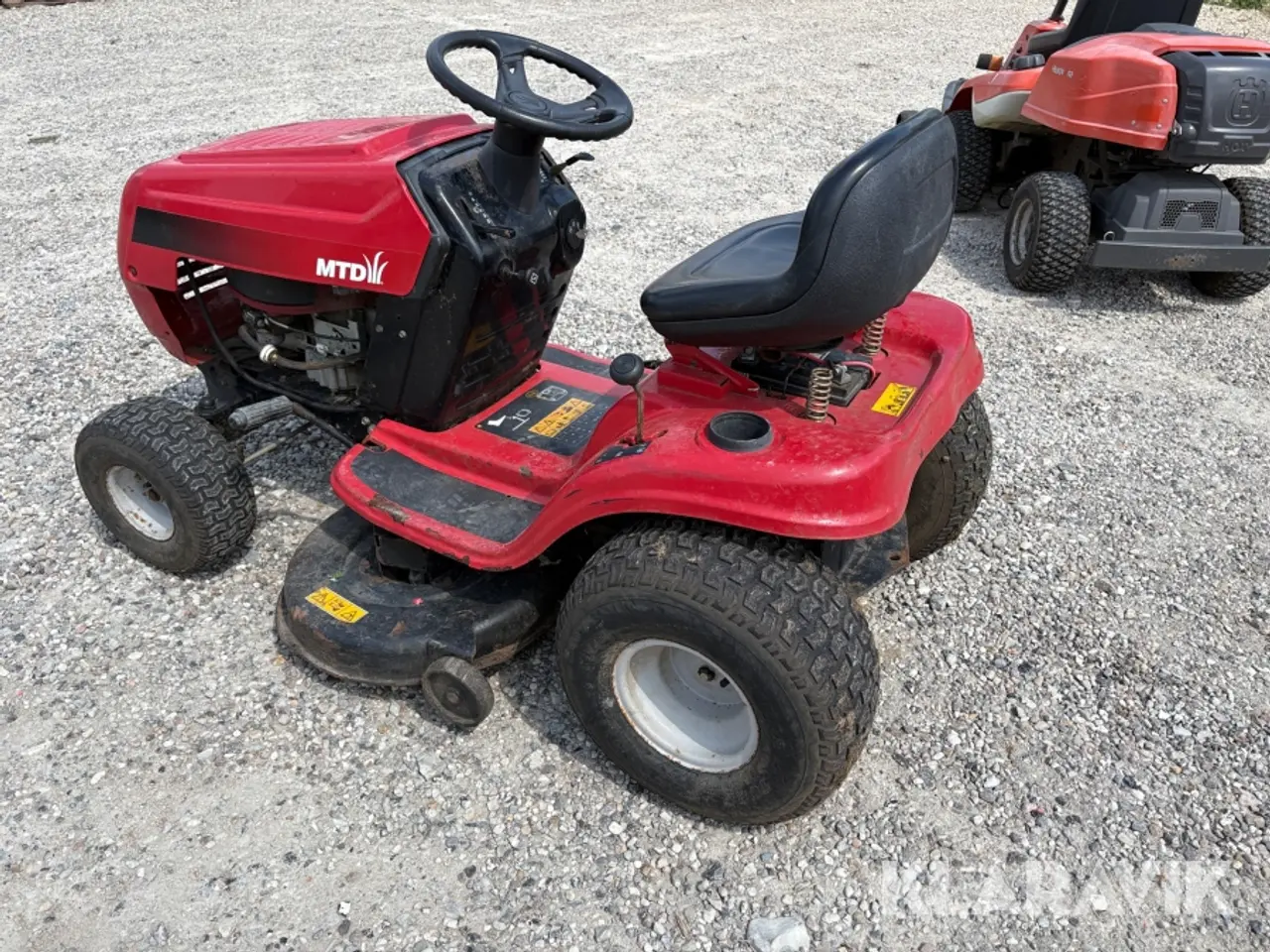 Billede 4 - Græsslåmaskine MTD RS 125/96 B