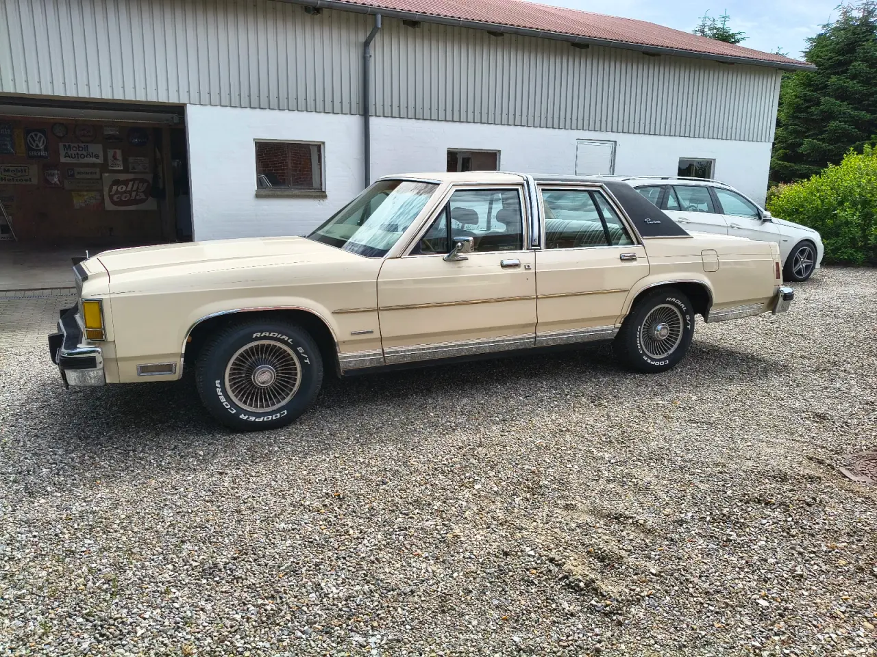 Billede 6 - 1984 Ford LTD Crown Victoria sælges/byttes