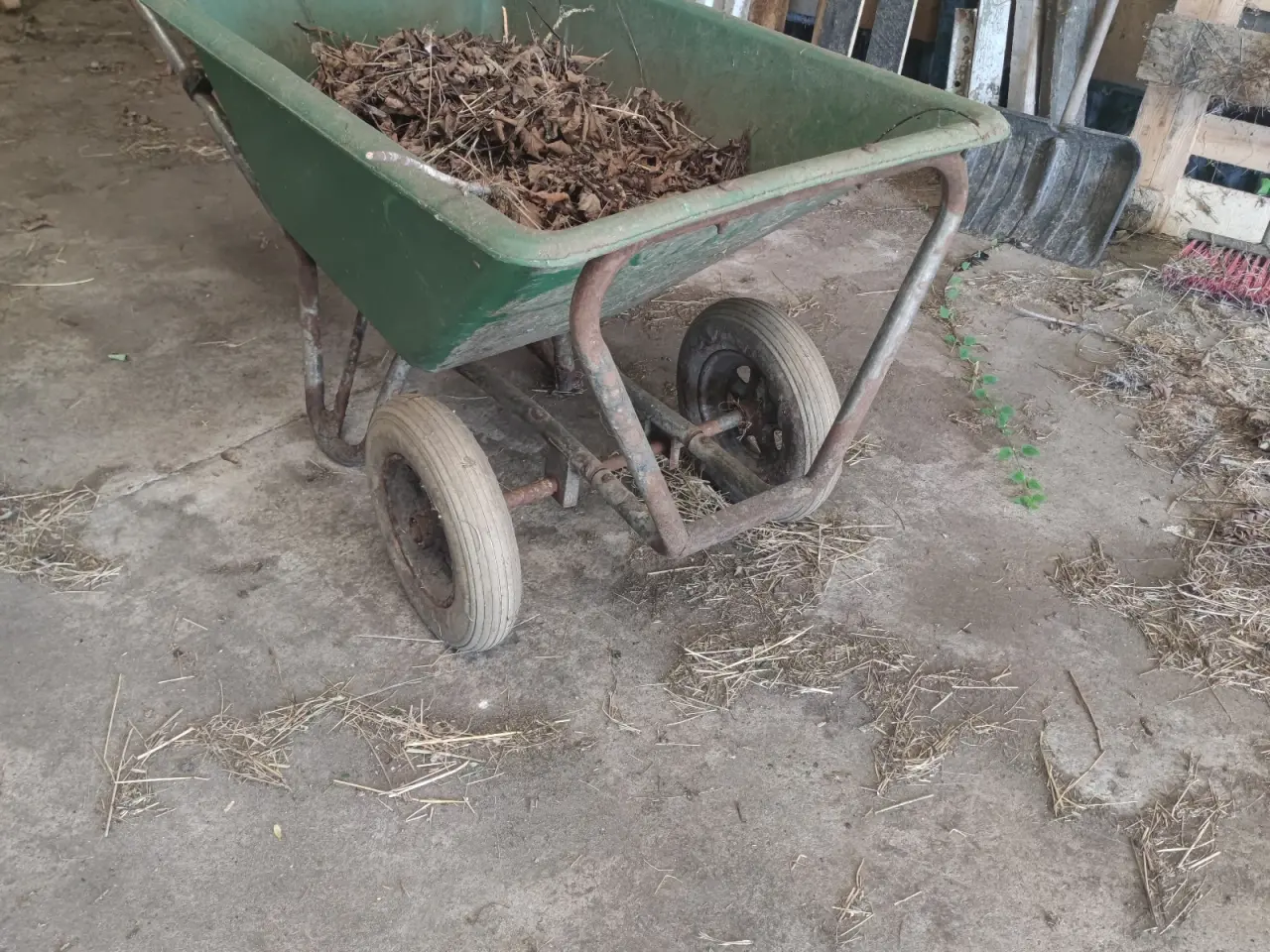 Billede 2 - 2 Wheelbarrow 160liter