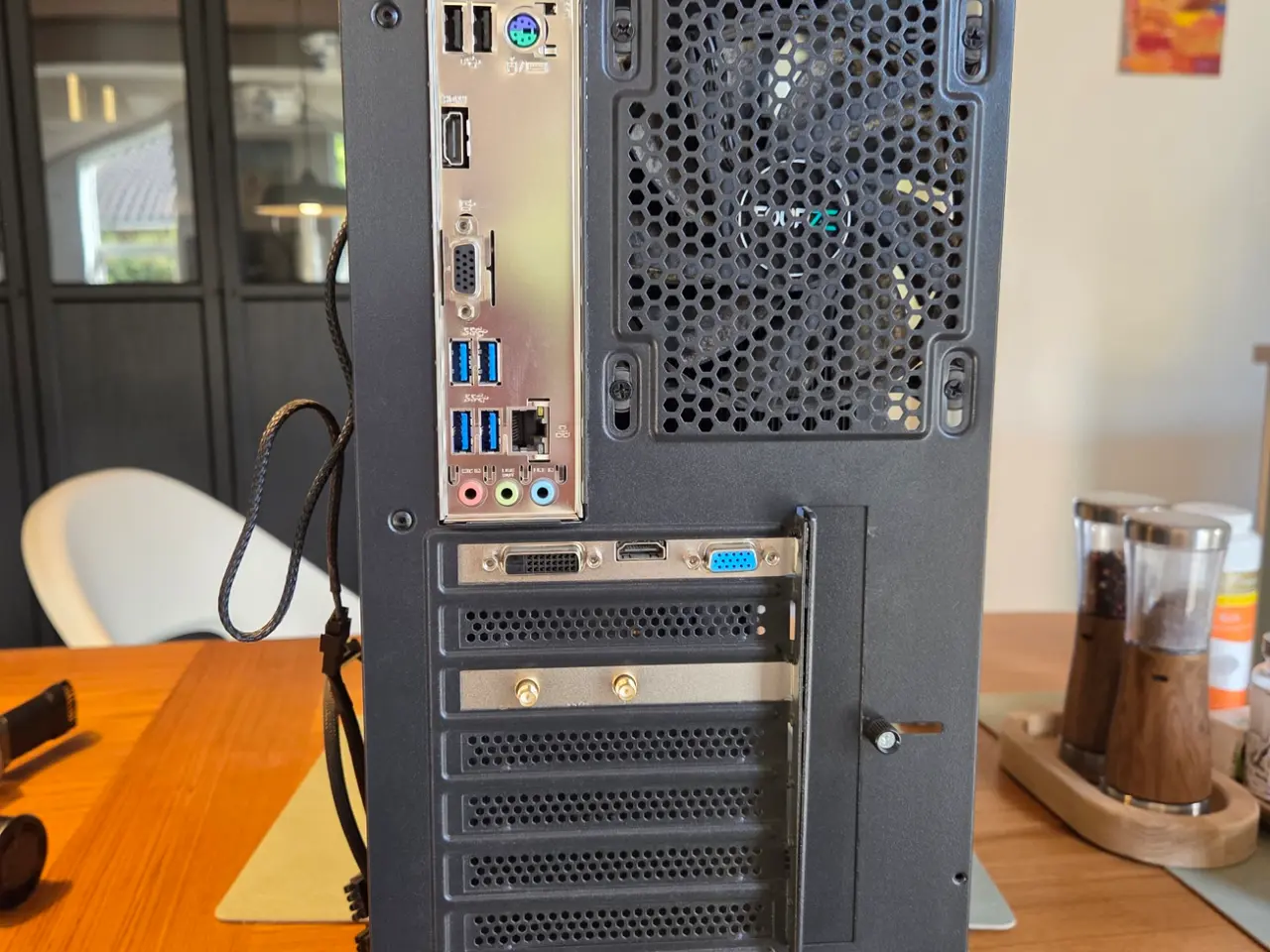 Billede 5 - Føniks (ASUS) Intel Coffee Lake Workstation II