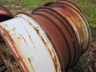 Fælgringe til IH traktor 38"