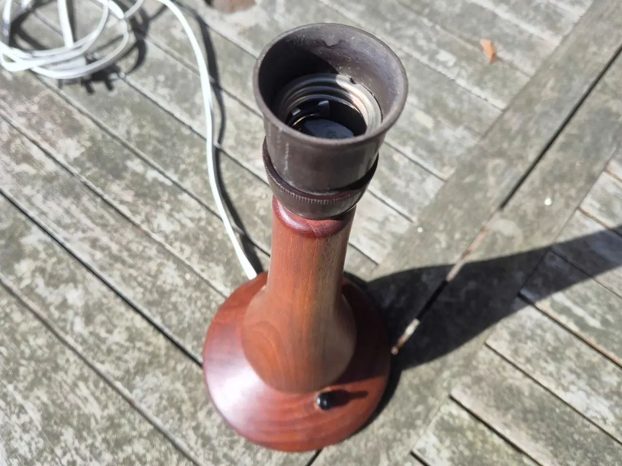 Billede 10 - Elegant bordlampe i teaktræ