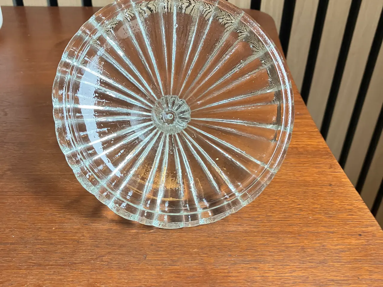 Billede 6 - Smuk vintage bonniere i presset glas
