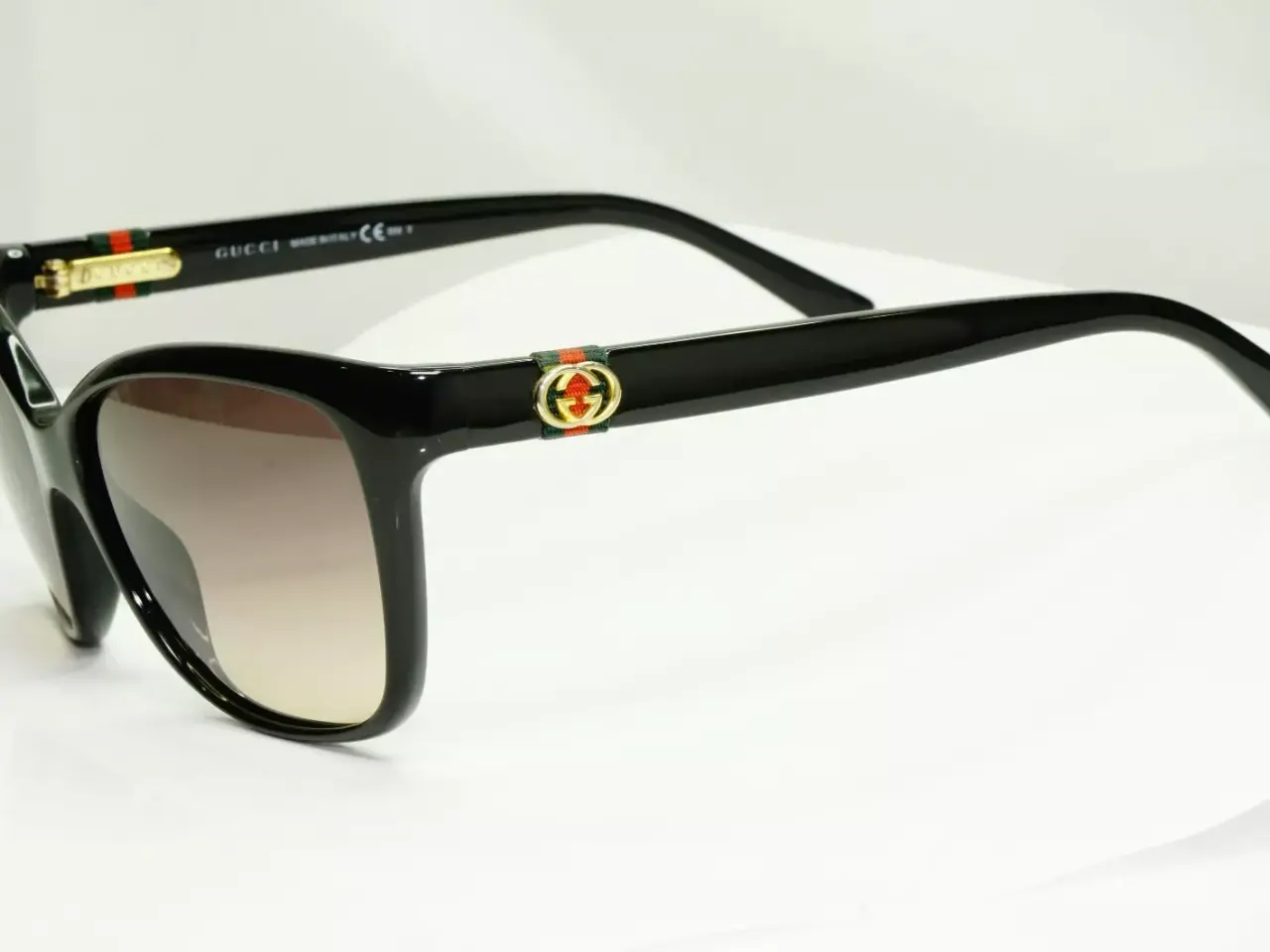 Billede 4 - Fine Gucci Cat Eye solbriller GG 3645/S i str. 56