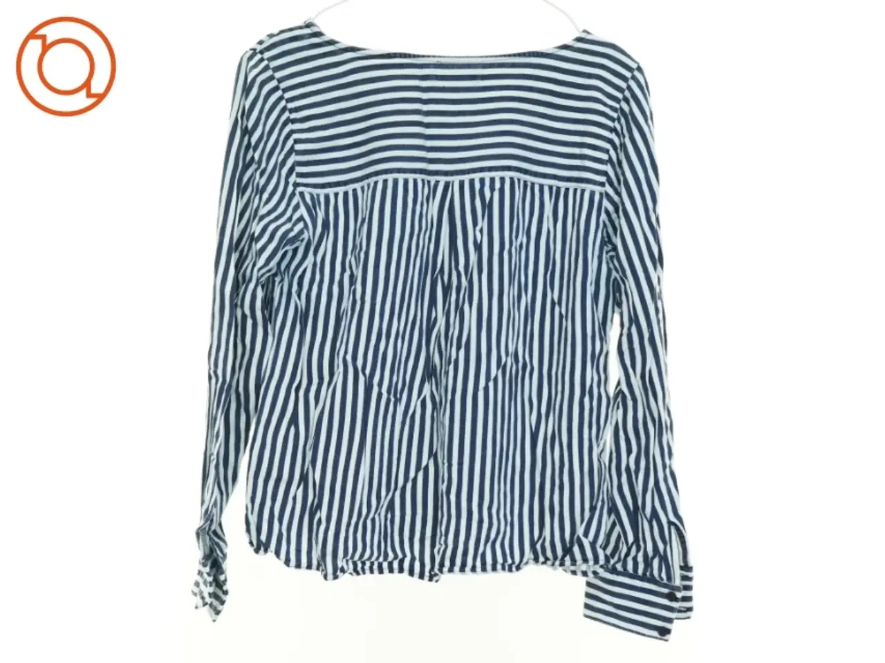 Billede 2 - Skjorte fra Pieces (str. 176 cm)