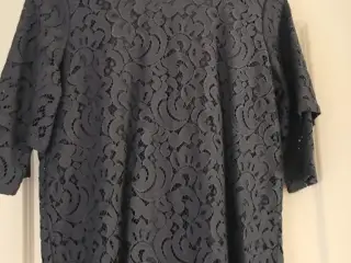 Blonde bluse