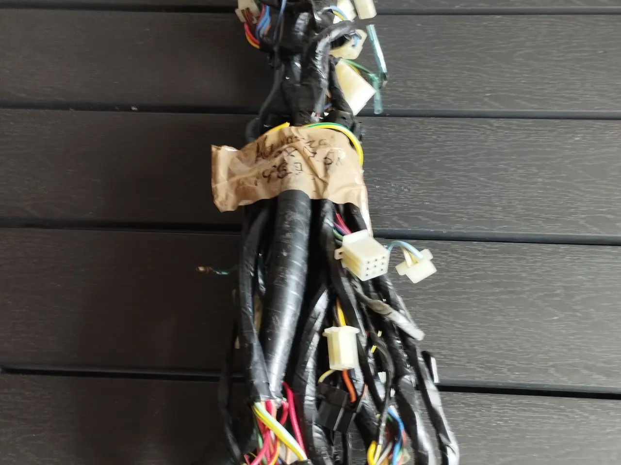 Billede 3 - Ledningsnet Kawasaki GPX 750 1987 ( %)