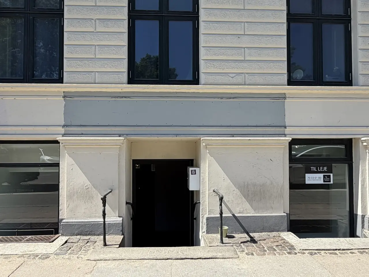 Billede 1 - Butik/lokale Nørre Farimagsgade 31. kld.