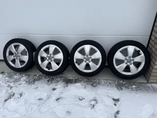 Audi A 3 fælge med Vinter Daæk