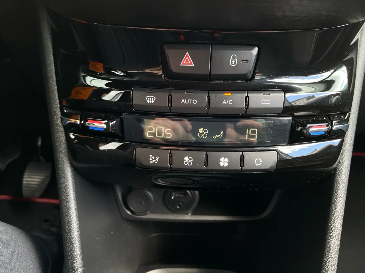 Billede 16 - Peugeot 208 1,6 BlueHDi Allure Sky 100HK 5d
