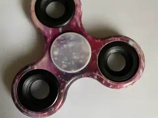 Fidget spinner og fidget pop tubes