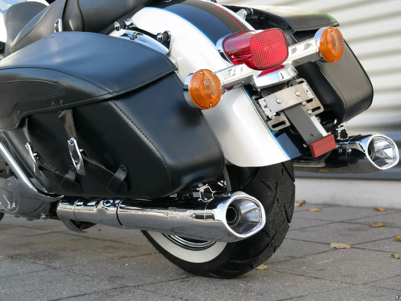 Billede 28 - Harley-Davidson FLHRC Road King Classic MC-SYD BYTTER GERNE