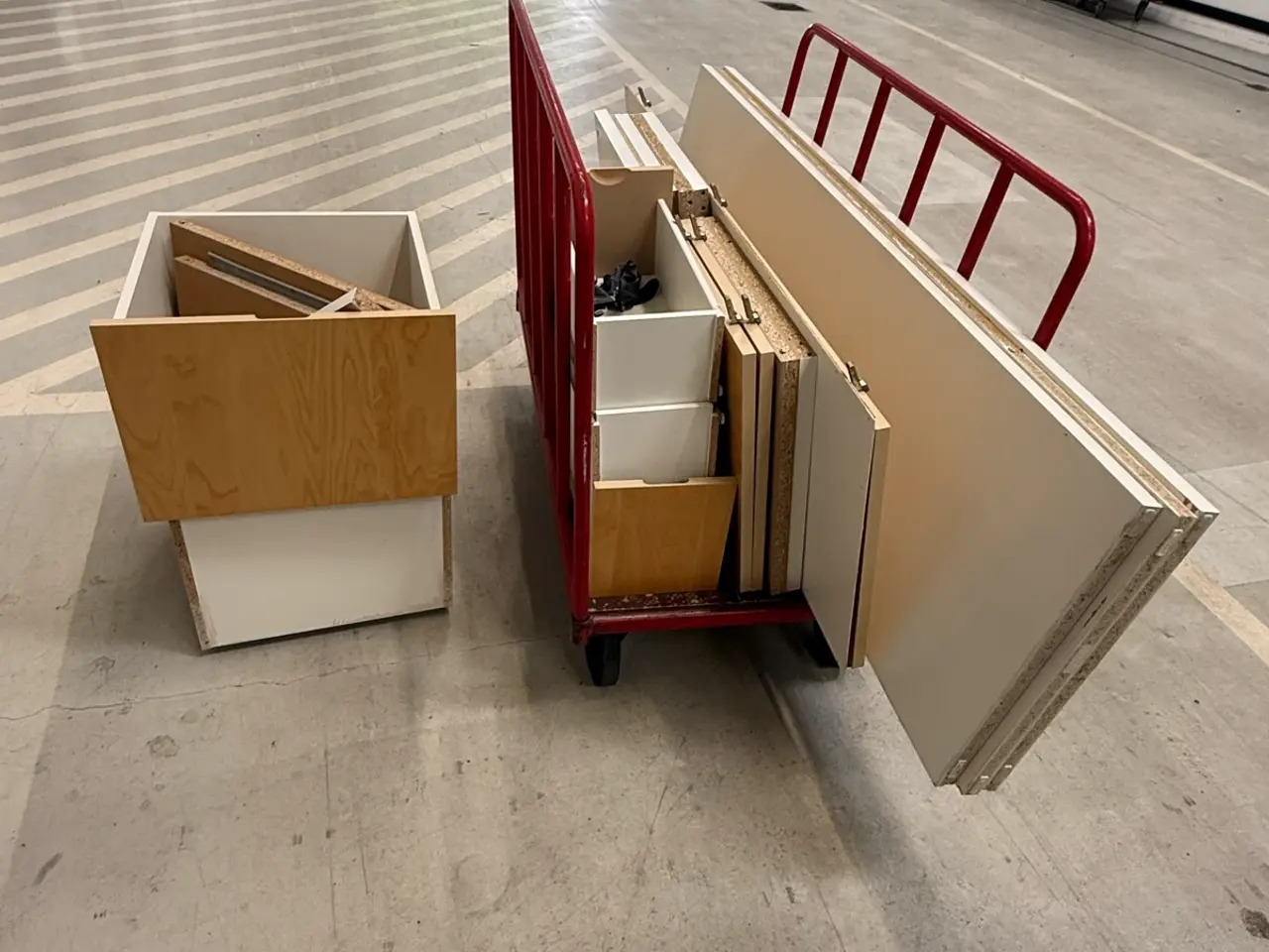 Billede 5 - Garderobeskab fra IKEA