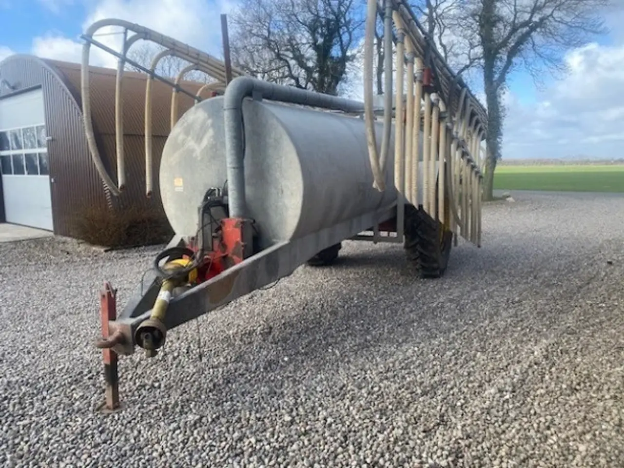 Billede 8 - SAK 10 Ton galvaniseret gyllevogn med 16 meter HARSØ slangebom