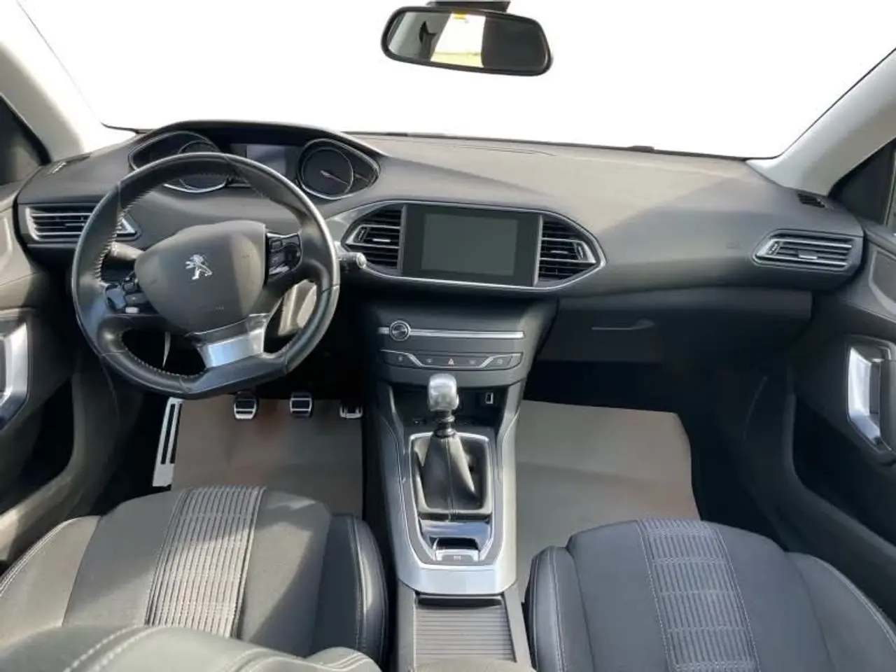 Billede 10 - Peugeot 308 1,2 PureTech 130 Selection Sky SW