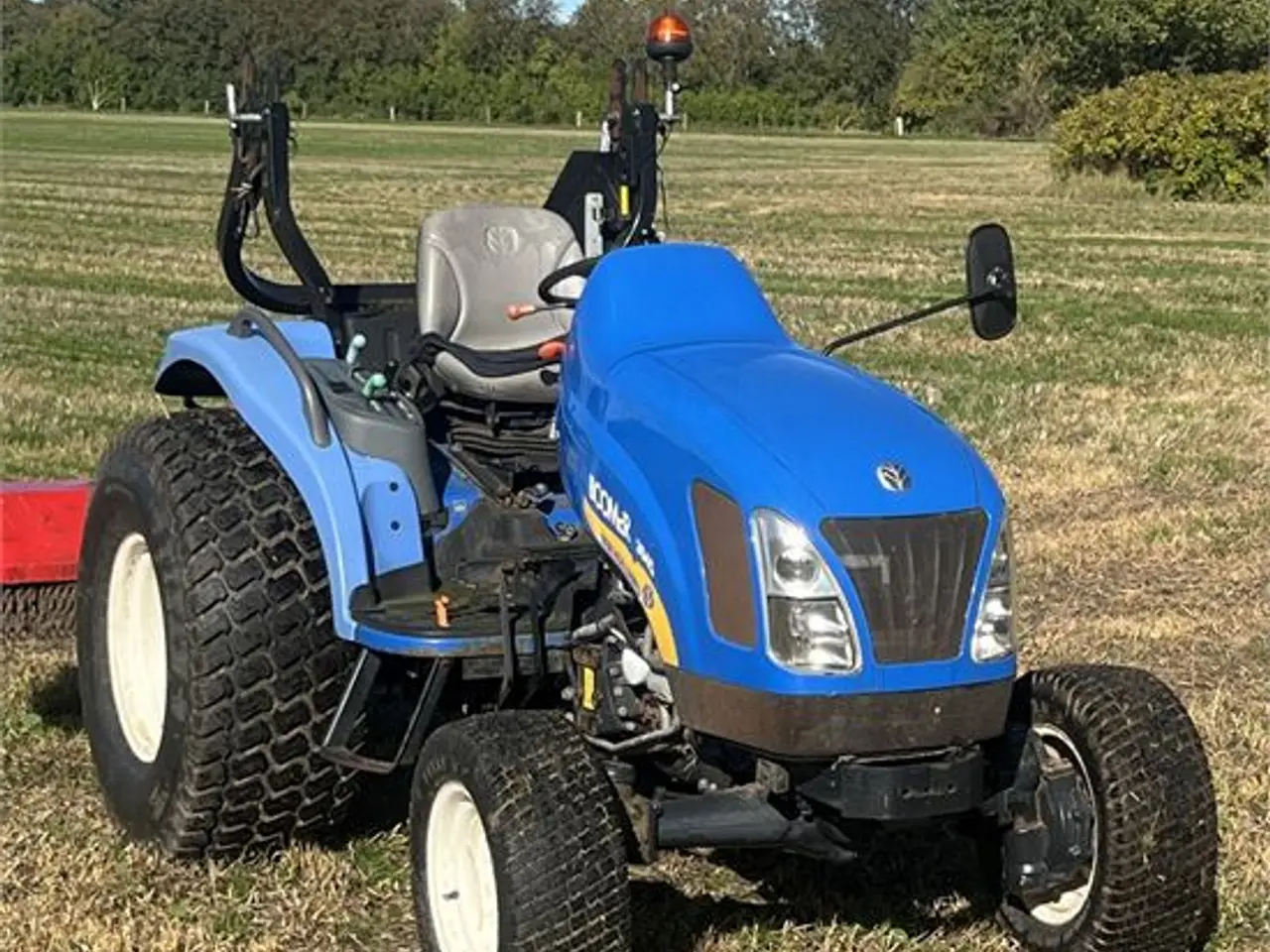 Billede 3 - New Holland Boomer 3045 - Video