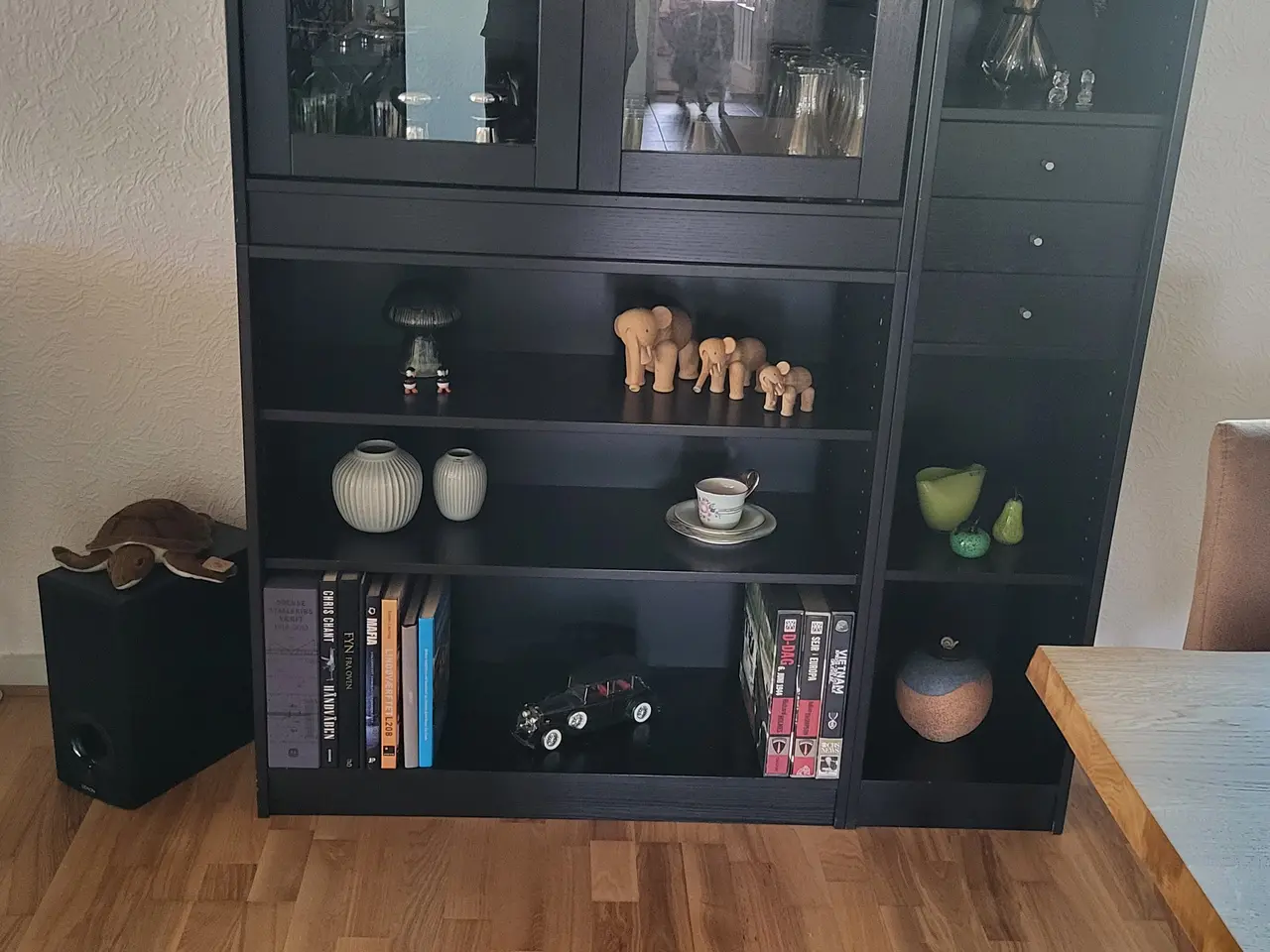 Billede 1 - Reol vitrine