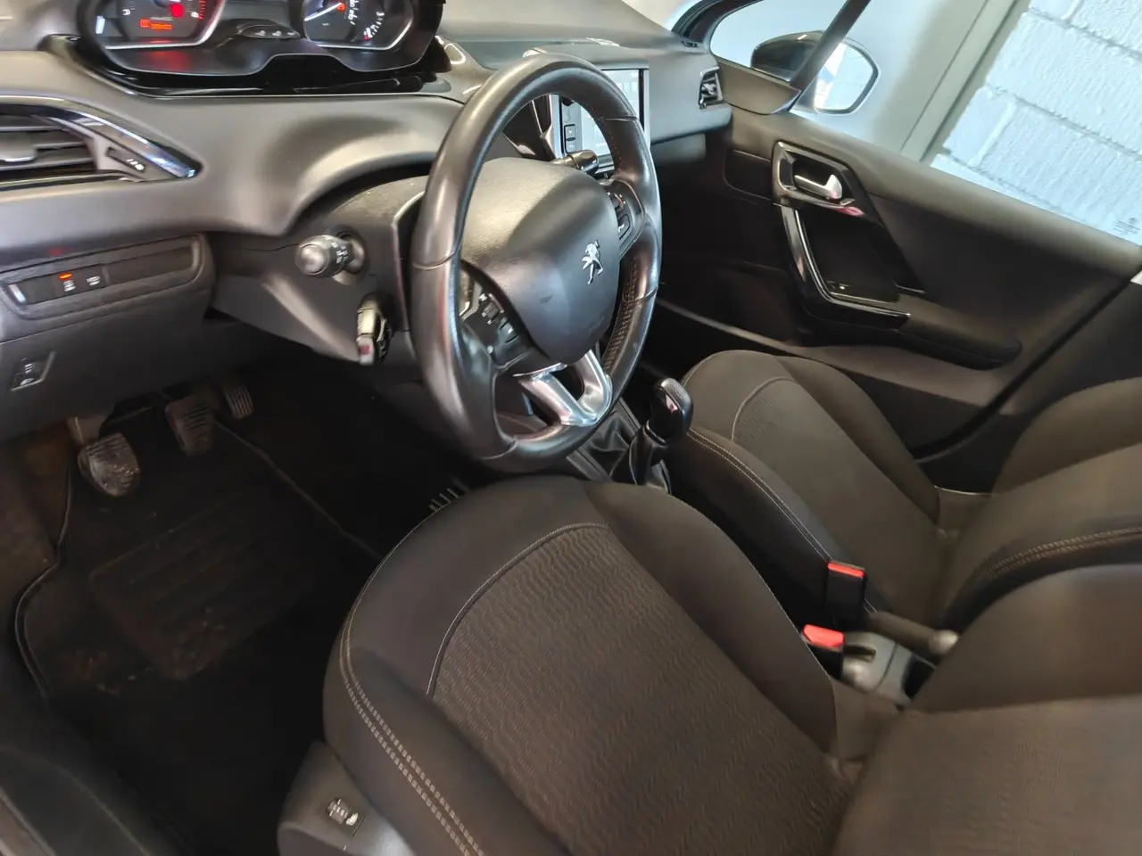 Billede 11 - Peugeot 208 1,6 BlueHDi 100 Allure