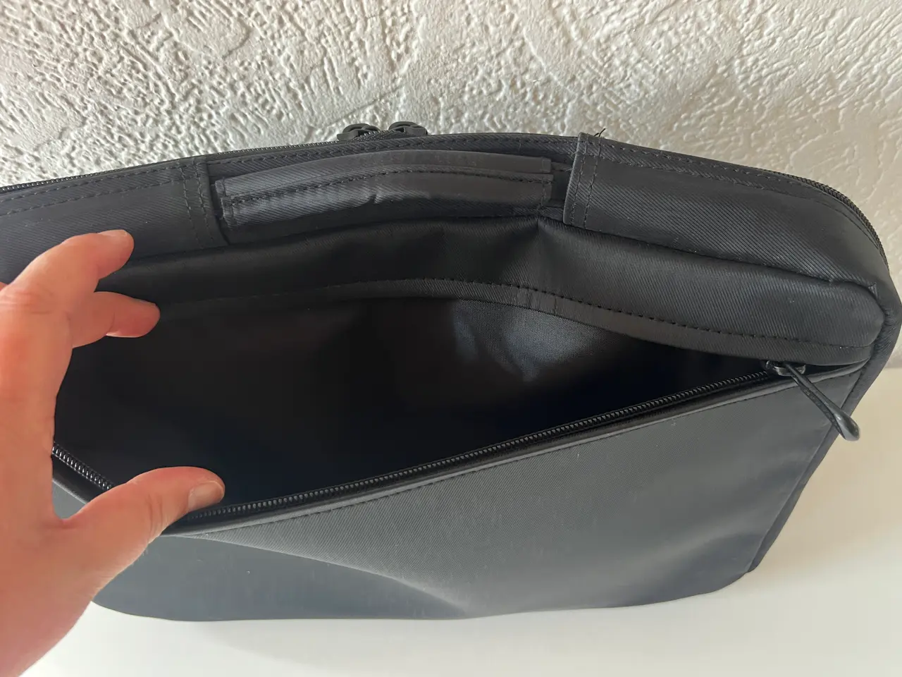Billede 8 - Ny Sort Computertaske fra Republic.