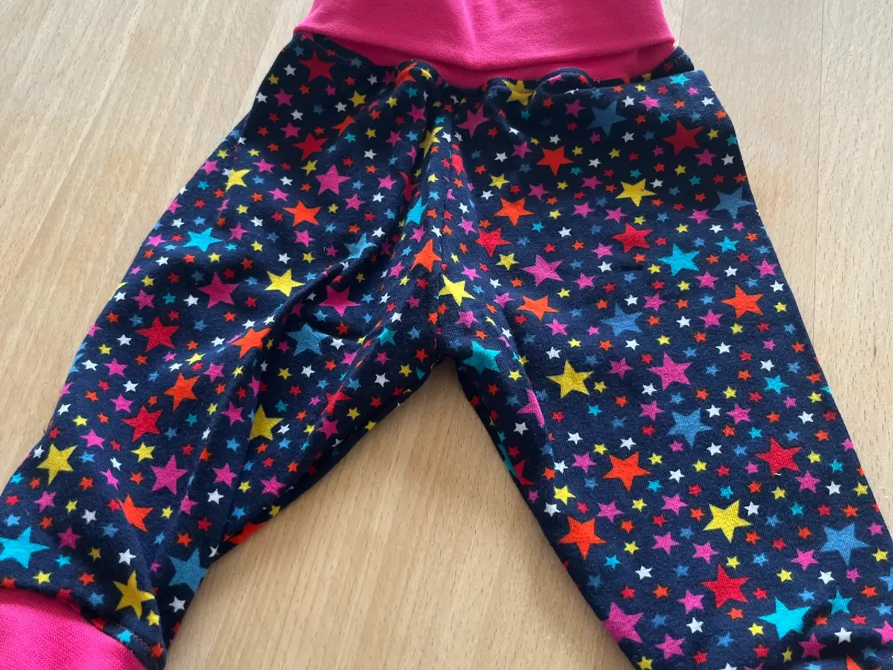 Billede 6 - Unika, eget design- babybukser str. 56