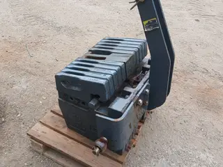 New Holland Frontvægt