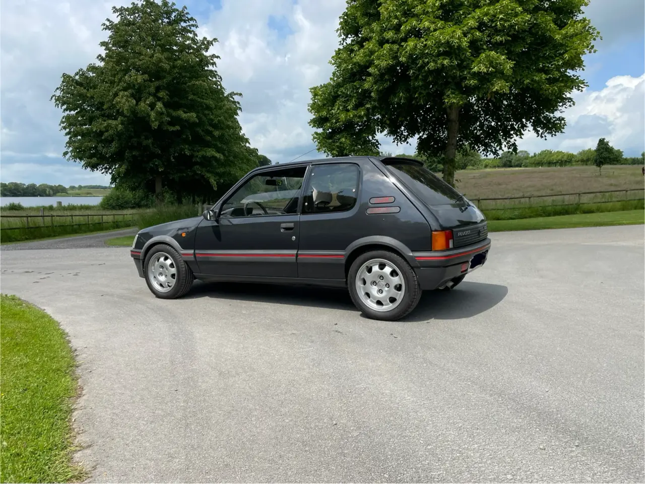 Billede 2 - Hot Hatch - Peugeot 205 1,9 GTI 