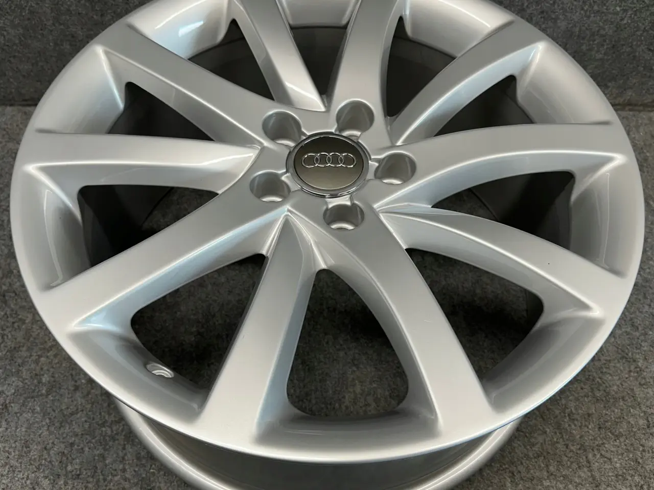 Billede 1 - AUDI A4 8K 8K0 B8 8.0" x 18" 5x112 ET 47