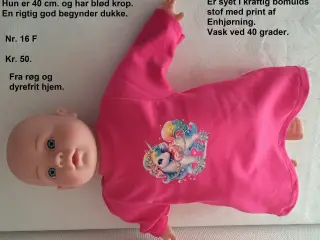 Dukketøj til Sofia dukken på 40cm. med blød krop.